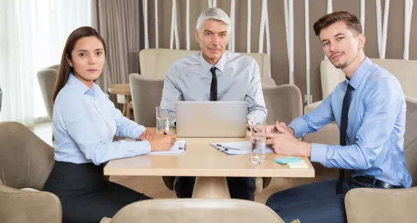 股息宣告与分配